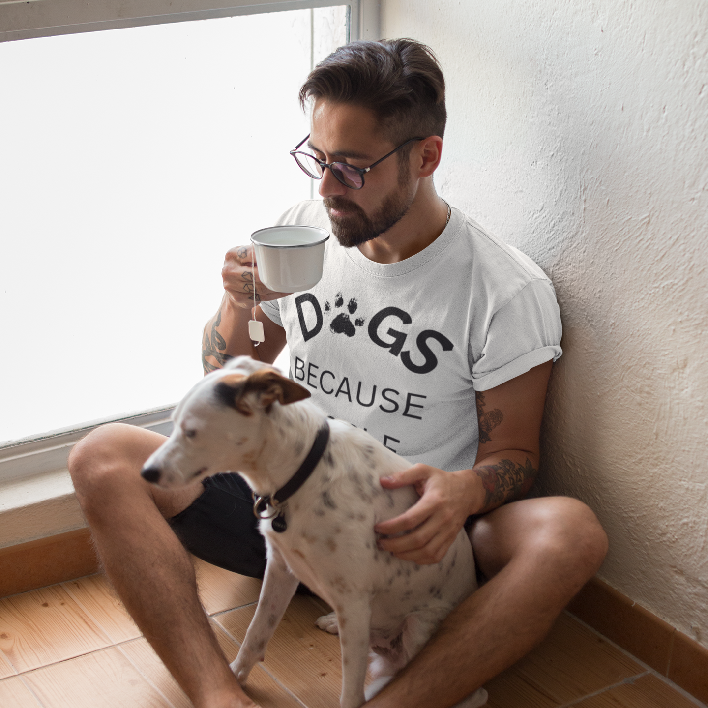 PawVibe™ Dog Lover T-Shirt – Wear Your Love for Paws Proudly.